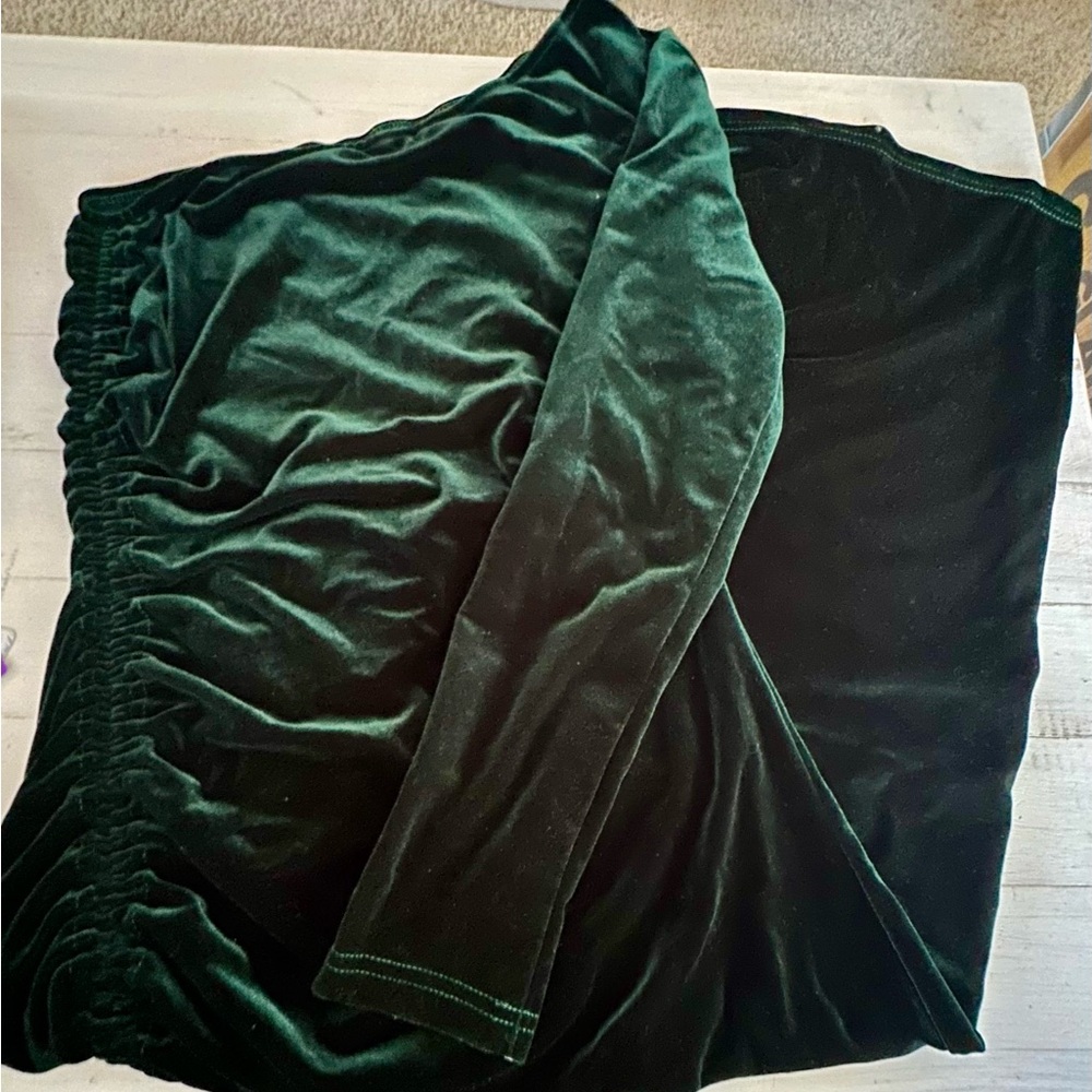Elegant Green Velvet Dress